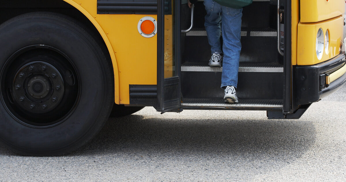 La CSN salue les nouvelles primes de 2000 $ dans le transport scolaire